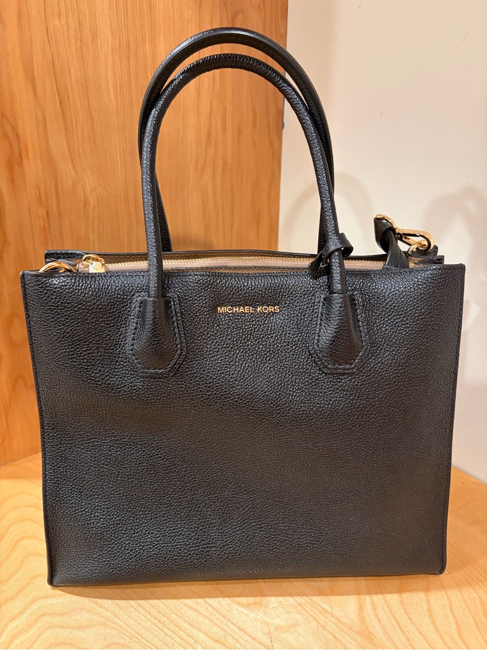 Mercer Large Pebbled Leather Accordion Tote Bag